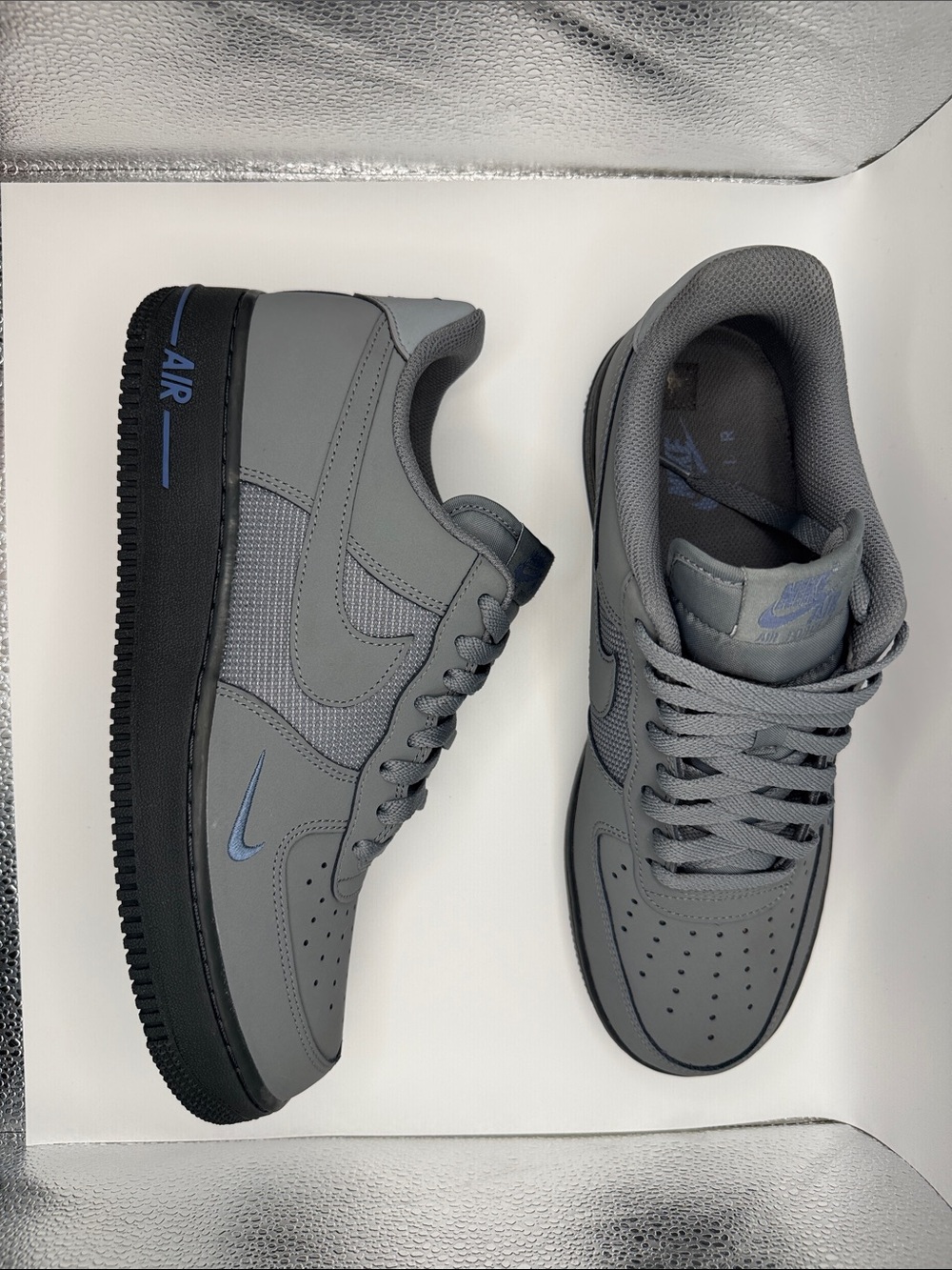 Nike Air Force 1 Low '07 LV8